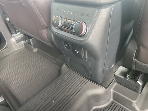 New 2026 Ford Explorer Platinum w/ LUX Leather Package image 55