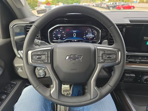 New 2025 Chevrolet Silverado 1500 RST w/ Convenience Package II image 22