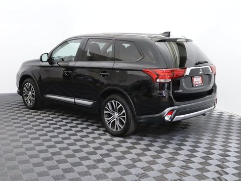 Used 2018 Mitsubishi Outlander ES FWD image 10