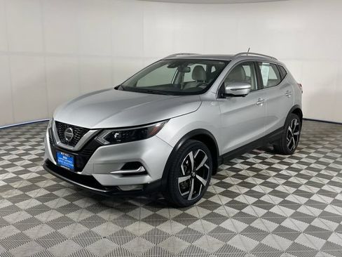 Used 2020 Nissan Rogue Sport SL w/ Premium Package AWD/4WD image 1
