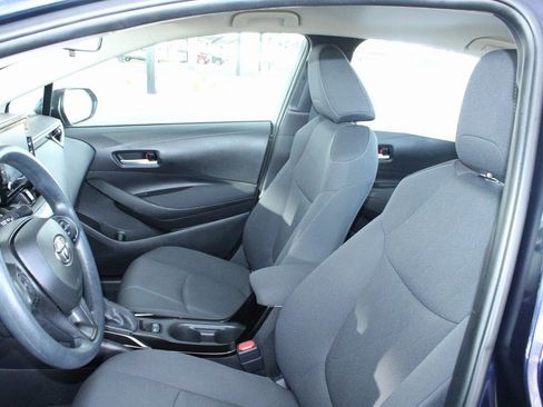 Certified 2021 Toyota Corolla LE image 6