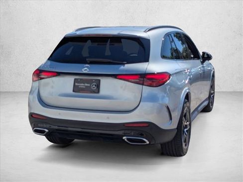 New 2026 Mercedes-Benz GLC 300 image 2