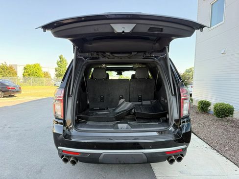 Used 2024 Chevrolet Suburban High Country AWD/4WD image 63