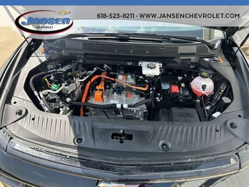 Used 2024 Chevrolet Equinox EV LT FWD image 29