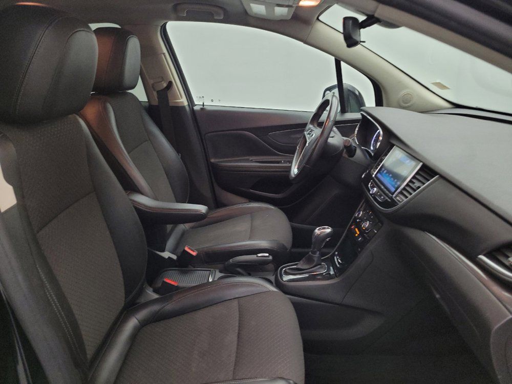 Used 2020 Buick Encore Preferred FWD image 21