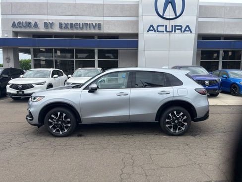 Used 2026 Honda HR-V EX-L image 4