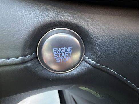 Used 2022 Hyundai Santa Fe Calligraphy image 17