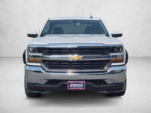Used 2017 Chevrolet Silverado 1500 LT AWD/4WD image 8