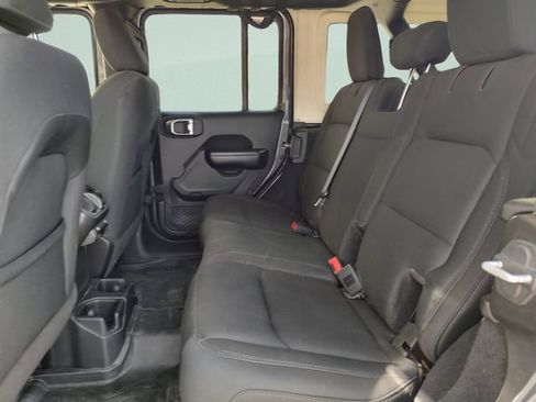 Used 2019 Jeep Wrangler Unlimited Sport S AWD/4WD image 27