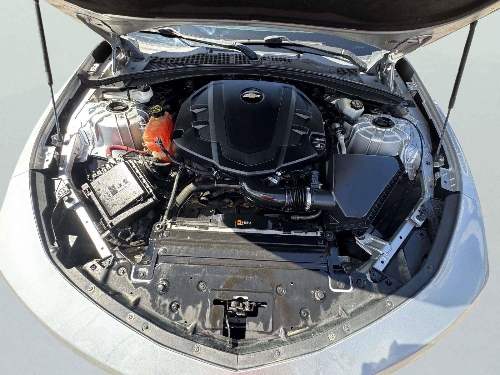 Used 2016 Chevrolet Camaro LT RWD image 47