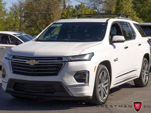 Used 2023 Chevrolet Traverse High Country w/ LPO, Floor Liner Package AWD/4WD image 17
