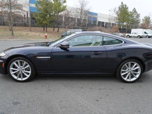 Used 2012 Jaguar XKR R image 5