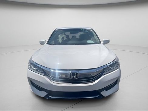 Used 2016 Honda Accord EX-L image 3