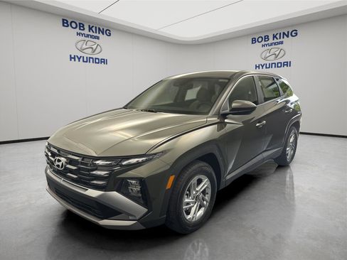 New 2026 Hyundai Tucson SE FWD image 1