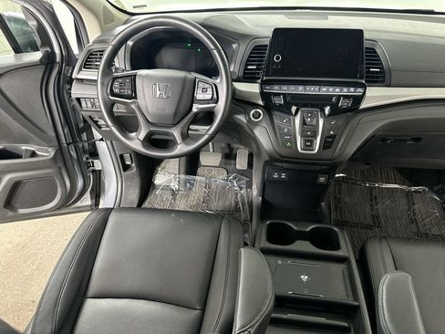 Used 2025 Honda Odyssey EX-L image 18