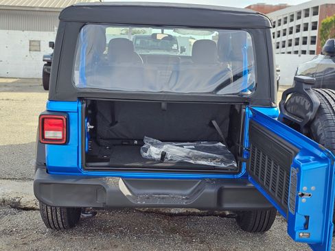 New 2026 Jeep Wrangler Sport AWD/4WD image 7