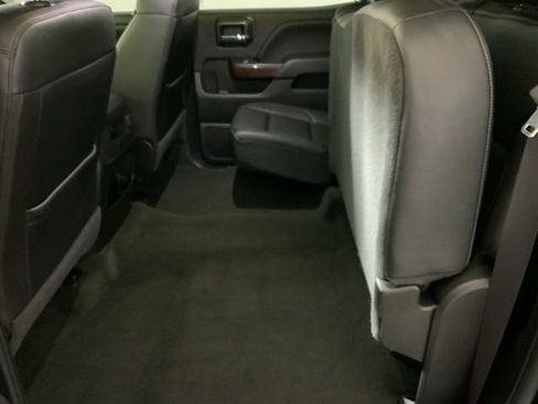 Used 2017 GMC Sierra 1500 SLT AWD/4WD image 30