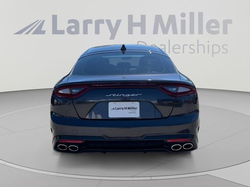 Used 2021 Kia Stinger GT2 RWD image 4
