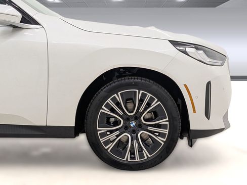 New 2026 BMW X3 xDrive30 w/ Premium Package image 12