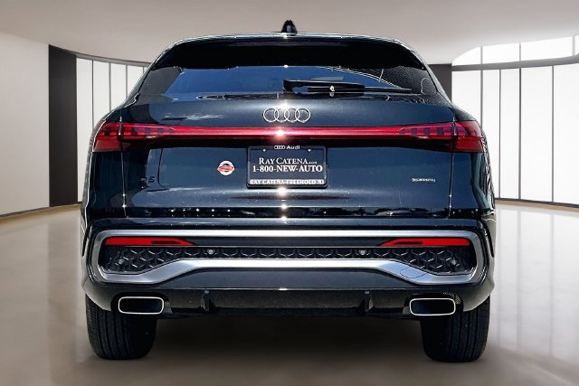 Used 2025 Audi Q5 Premium w/ Convenience Package AWD/4WD image 6