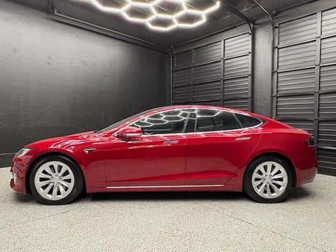 Used 2017 Tesla Model S P100D image 23
