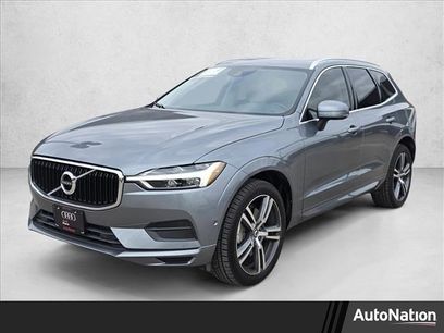 Used 2018 Volvo XC60 T6 Momentum w/ Convenience Package