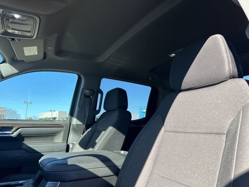 Used 2026 Chevrolet Silverado 1500 LT image 8