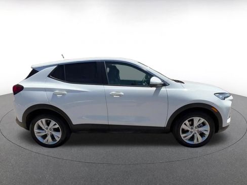 Used 2025 Buick Encore GX Preferred FWD image 16