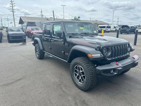 New 2026 Jeep Gladiator Rubicon w/ Steel Power Dome Hood Package AWD/4WD image 11