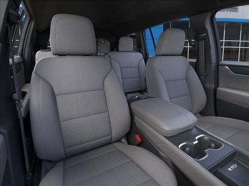 New 2026 GMC Acadia Elevation image 16