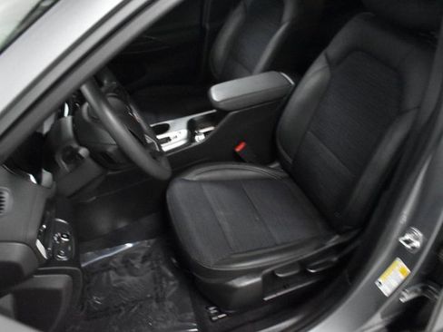 Used 2024 Buick Envista Preferred image 13