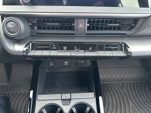 Certified 2024 Toyota Prius LE image 22