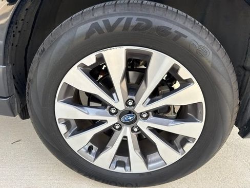 Used 2019 Subaru Outback 2.5i Touring AWD/4WD image 9