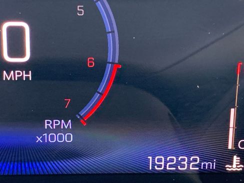 Used 2025 Chevrolet TrailBlazer LT image 38