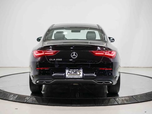 Used 2024 Mercedes-Benz CLA 250 image 3