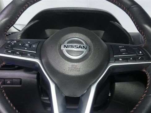 Used 2021 Nissan Sentra SR FWD image 31