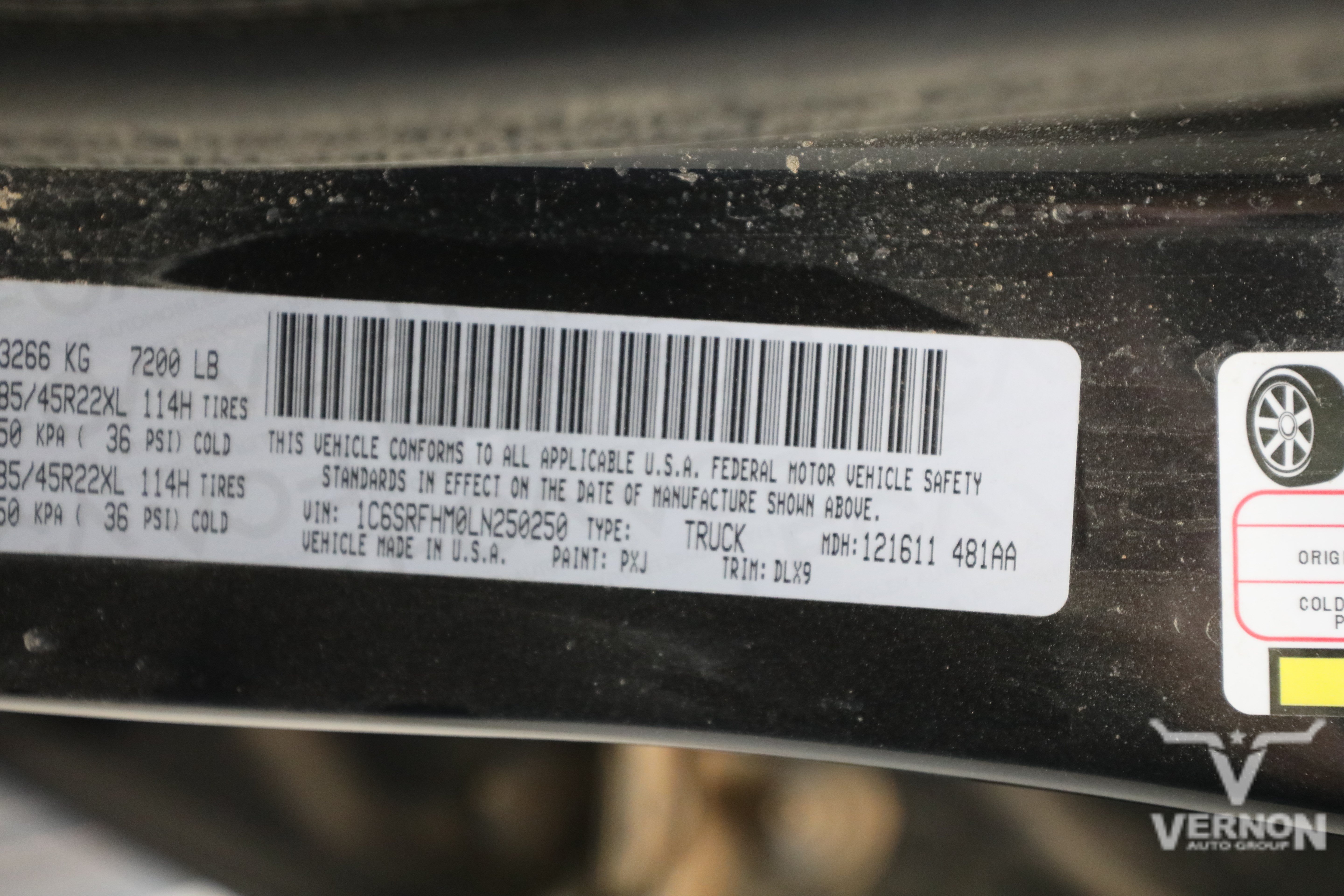 Used 2020 RAM 1500 Limited AWD/4WD image 12