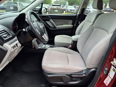 Used 2017 Subaru Forester 2.5i w/ Alloy Wheel Package AWD/4WD image 17