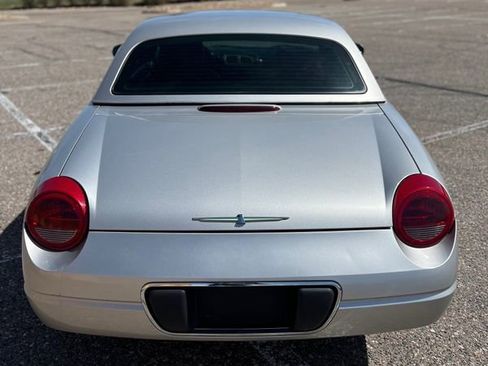 Used 2004 Ford Thunderbird Deluxe image 14
