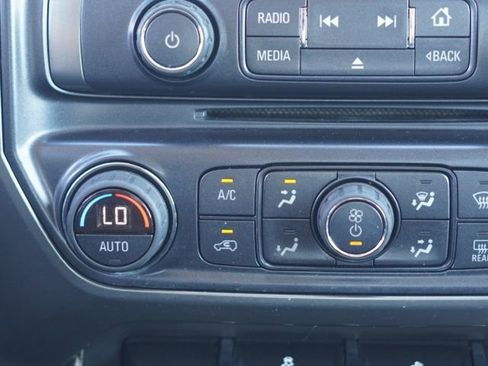 Used 2018 Chevrolet Silverado 1500 LT w/ All Star Edition image 32