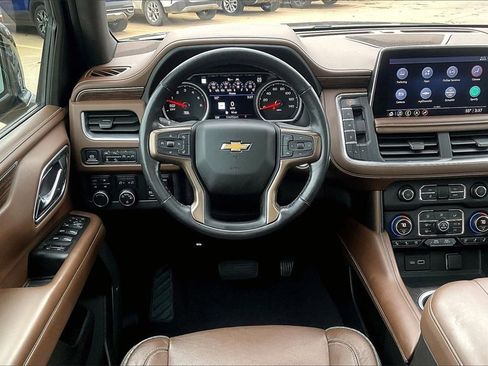 Used 2021 Chevrolet Tahoe High Country w/ Premium Package image 5