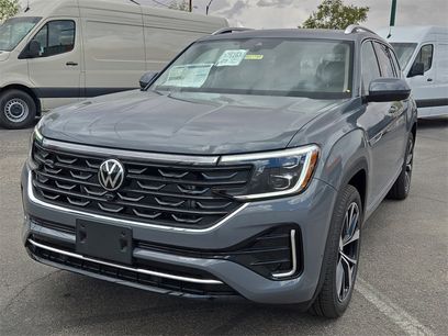 New 2025 Volkswagen Atlas SEL Premium R-Line