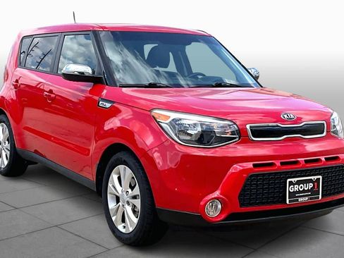 Used 2016 Kia Soul ! image 3