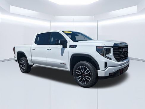 Used 2023 GMC Sierra 1500 AT4 w/ AT4 Premium Package image 1
