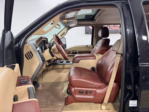 Used 2012 Ford F250 King Ranch w/ King Ranch w/Chrome Pkg image 13