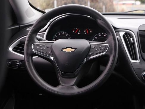 Used 2024 Chevrolet Malibu LT image 22