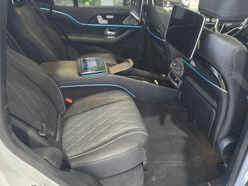 Certified 2024 Mercedes-Benz Maybach GLS 600 4MATIC image 22