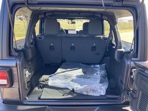 New 2026 Jeep Wrangler Unlimited Sport AWD/4WD image 41