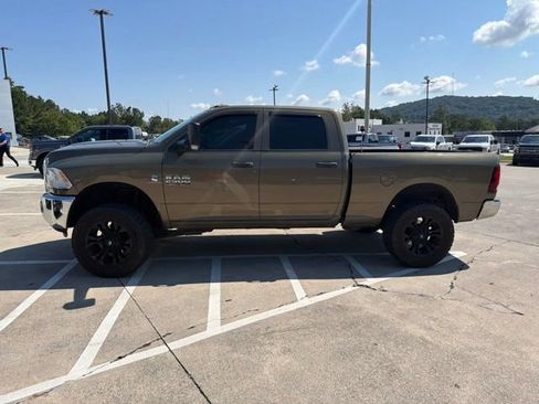 Used 2015 RAM 2500 Tradesman w/ Chrome Appearance Group AWD/4WD image 3