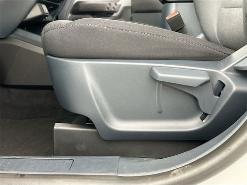 New 2025 Ford Maverick XL image 19